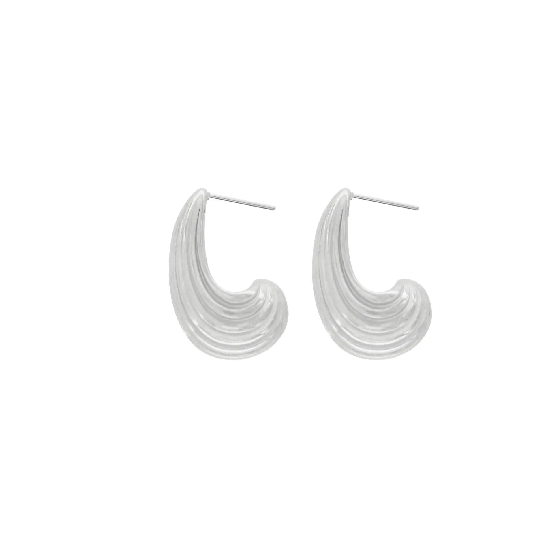 Courage Waterproof Ripple Paisley Earring Silver Plating