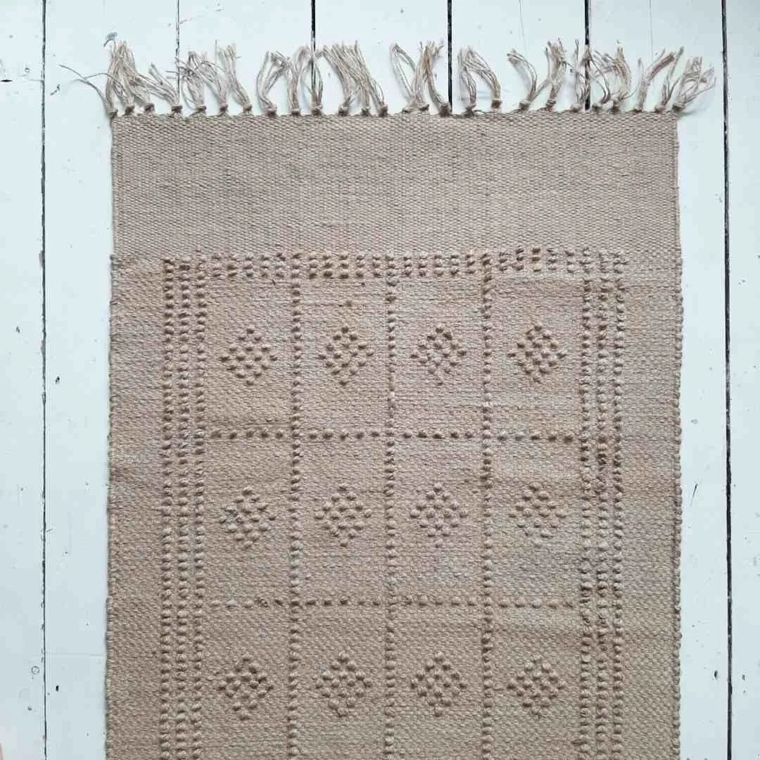 Jute Runner