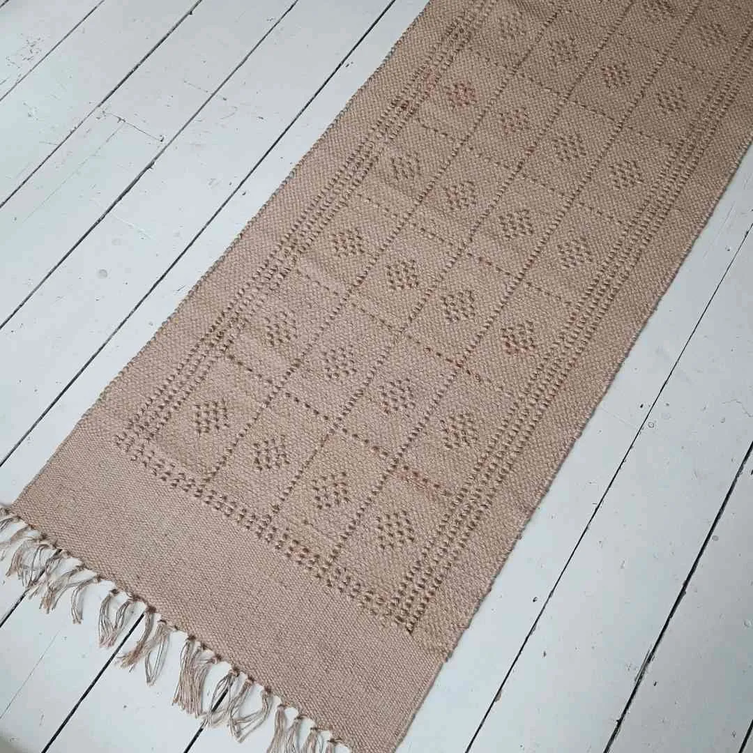 Jute Runner